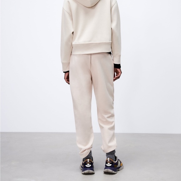 Zara plush jogging pants - Picture 7 of 12